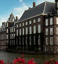 Нидерланды эмиграция, правительственное здание